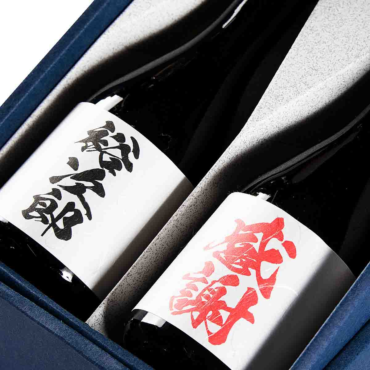 【父の日名入れ】日本酒/純米辛口生詰 300ml ×２本（ギフト箱入り）